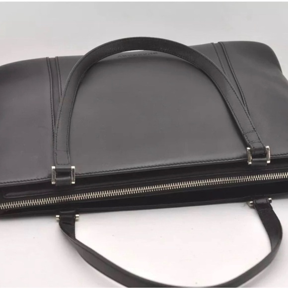 Burberry Leather Vintage Bag with COA- EUC - Picture 4 of 16